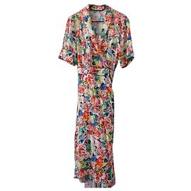 Vestido envelope de seda Ganni Outro