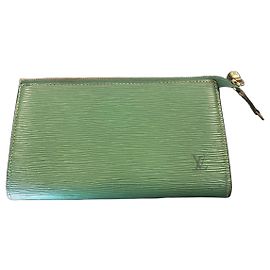 Louis Vuitton Pochette en cuir Epi Vert