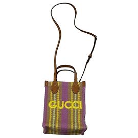 Gucci Mini bolsa de palha tecida multicolorida Multicor