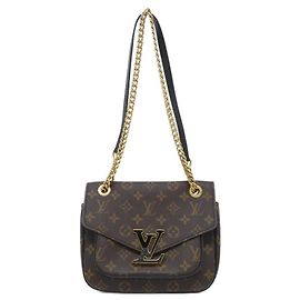 Bolsa de Ombro Louis Vuitton Monogram Passy M45592 Marrom
