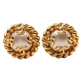 Orecchini a clip vintage Chanel Coco Mark D'oro