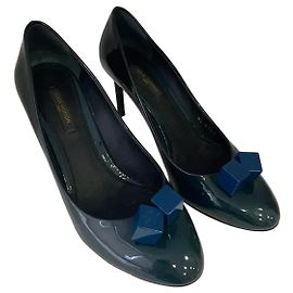 Louis Vuitton Heels Black
