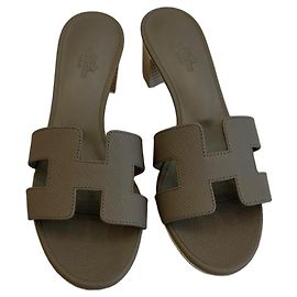 Hermès Sandals Grey