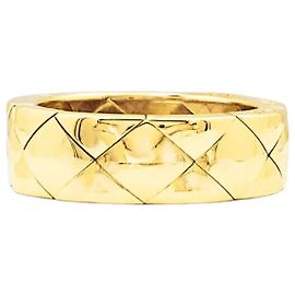 Chanel Ring, "Matelassé", yellow gold. Other