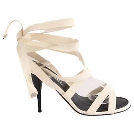 Chanel Sandales écrues Écru