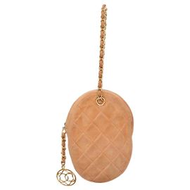 Chanel Vintage Clutch Suede Orange