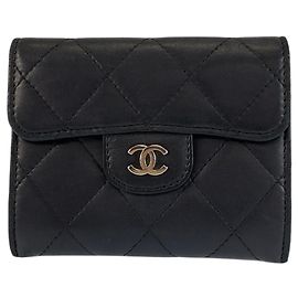Monedero de cuero negro matelassé Chanel Negro