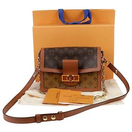 Louis Vuitton Borsa a tracolla e crossbody Dauphine Mm Marrone