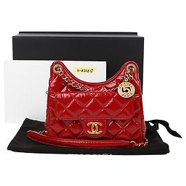 Chanel Borsa a tracolla Hobo Small con catena da tasca Rosso