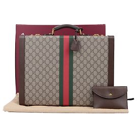 Gucci Mala rígida Savoy Large Marrom