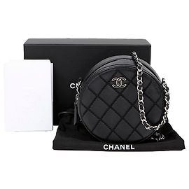 Chanel Borsa a tracolla rotonda con catena e cuciture Wild Stitch Nero