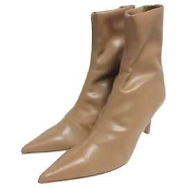 Autre Marque PIPPICHIC Pointed Toe Short Boots Beige