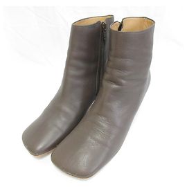 Autre Marque Botas curtas de couro Brentella Marrom