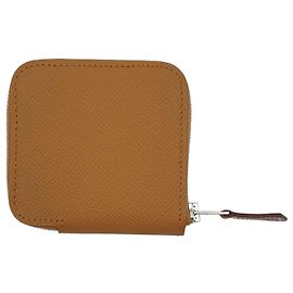 Hermès Silk'In Coin Case Epsom Leather Sesame Paprika-Rose Pop Light brown
