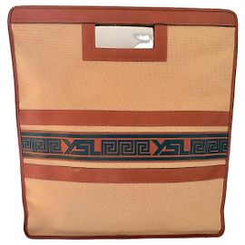 Yves Saint Laurent Vintage Bege