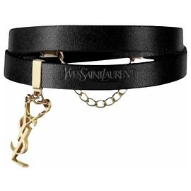 Pulseira de couro Yves Saint Laurent YSL Preto