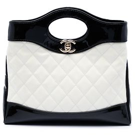 Bolso de compras Chanel 31 Mini Bicolor Blanco en charol acolchado Otro
