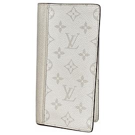 Cartera Larga Louis Vuitton Taigarama Brazza M30298 Antarctica Blanco