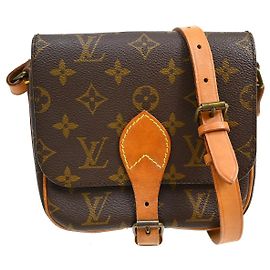 Bolsa Louis Vuitton Cartouchiere Monogram Canvas PM Marrom
