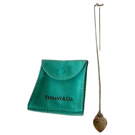Tiffany & Co. Colar Heart Tag em prata de lei Prata