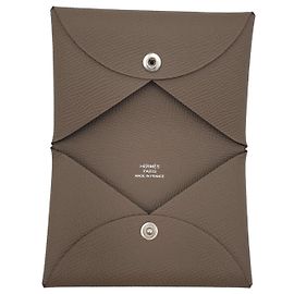 Hermès Cardcase Calvi, Epsom Calfskin, Etoupe Beige Light brown Dark brown