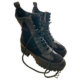 Louis Vuitton Bottines à Lacets en Cuir et Daim Noir Noir