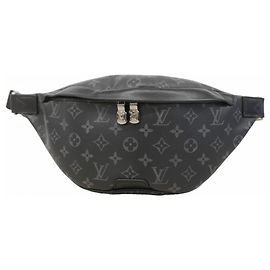 Louis Vuitton Monogram Eclipse Discovery Bumbag PM Preto