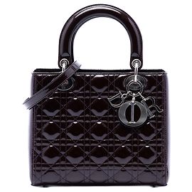 Lady Dior Cannage en charol morado, tamaño Medium Otro Púrpura
