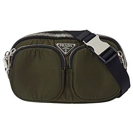 Bolsa de nylon cáqui Prada Caqui