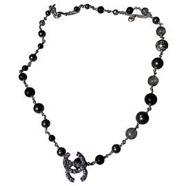 Collana Chanel CC Logo con Perle e Strass Nero Grigio Metallico
