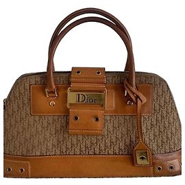 Bolsa Bowling Christian Dior Monogram Lona Castanha e Couro Marrom