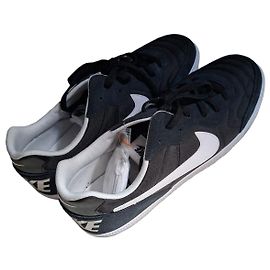 Baskets Nike Tiempo Trainer Marron Noir Blanc