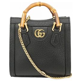 Sac à main Gucci Diana 760251 Noir