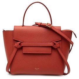 Céline Bolsa Belt em couro de vitelo granulado Nano vermelho Celine Vermelho