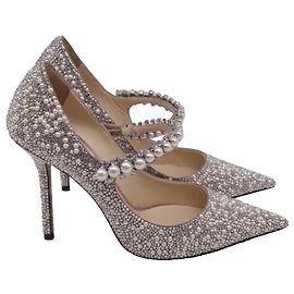 Escarpins Jimmy Choo Baily 100 com adornos de cristal e pérolas em Silver Pearl Prata Metálico