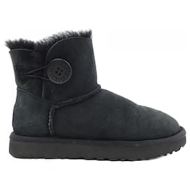 UGG boots Black