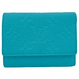 Cartera tríptico Louis Vuitton en azul Azul