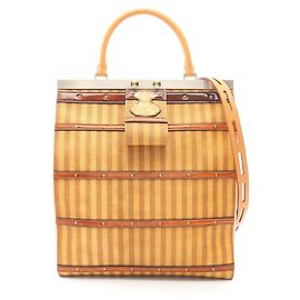 Bolso Tote Louis Vuitton Crown Frame GM Castaño