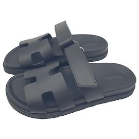 Hermès Leather Sandal Chypre, noir, Calfskin, 37 Black
