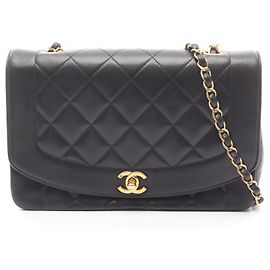 Borsa a tracolla Chanel Matelassé Diana Flap Nero
