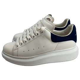 Baskets Oversized Alexander McQueen Blanc Marine Daim Blanc Bleu foncé