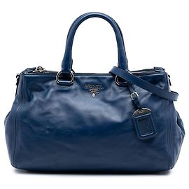 Tote conversível de couro de vitelo macio azul Prada com duplo fecho de correr Azul Azul escuro