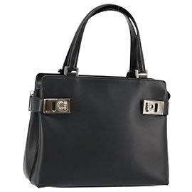Borsa a mano Salvatore Ferragamo Gancini in pelle 2way nera argento Auth ka4288 Nero Argento