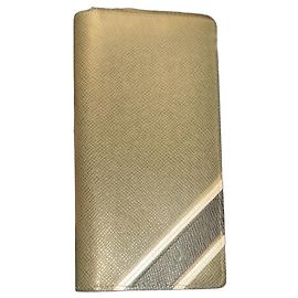 Louis Vuitton Brazza Wallet Grey Leather Olive green