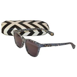 Christian Lacroix CL5074 Patterned Sunglasses Black White Zebra print