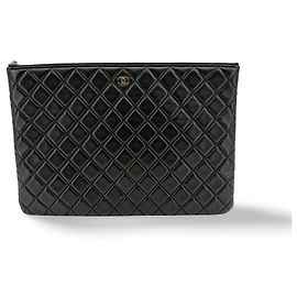 Chanel Vanity Case mit Perlenkette aus gestepptem Lammleder Mini Schwarz