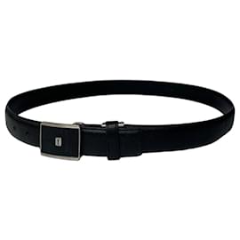 Ceinture en cuir texturé Yves Saint Laurent avec boucle argentée noire Noir