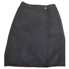 Loro Piana Navy Blue Wool-Cashmere Wrap Skirt Dark red Dark blue
