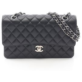 Borsa a tracolla Chanel Matelassé Double Flap Nero