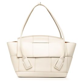 Sac cabas Maxi Intrecciato The Arco de Bottega Veneta Blanc